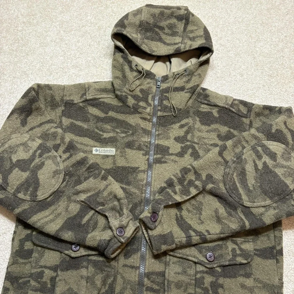 Columbia Men's Camouflage Hooded Field Jacket - Olive Green & Dark Green - Picture 8 of 13